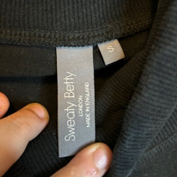 Sweaty Betty Sweatshirt Women's Size Small‎ Cowl Neck Athletic Soft Black - Picture 3 of 4